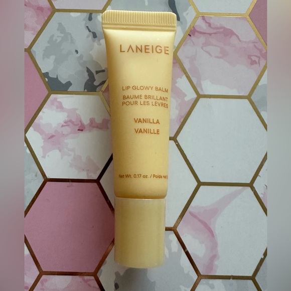 LANEIGE Other - LANEIGE Lip Glowy Balm